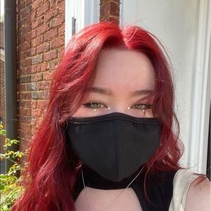 Meet your Posher, Eri